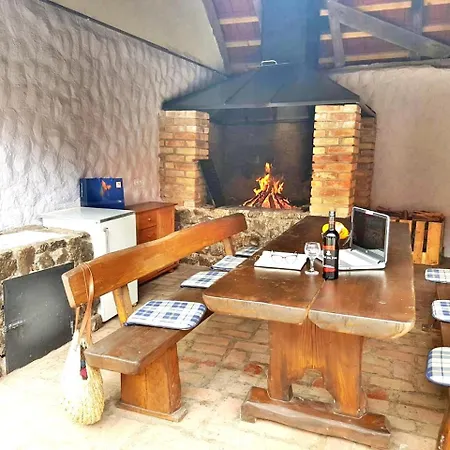 Chalet Chalet Stone House *